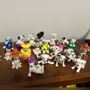 Vintage 1996 McDonalds 101 Dalmatians Toy Figure Collection